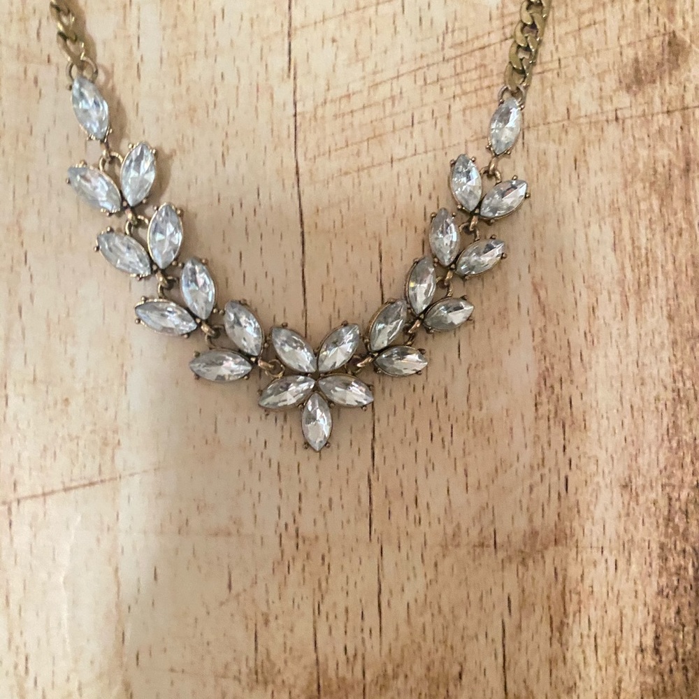 Statement necklace